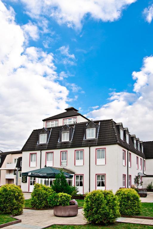 Hotel Goldener Helm Lichtenstein  Esterno foto
